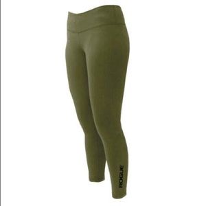 Rogue crop leggings